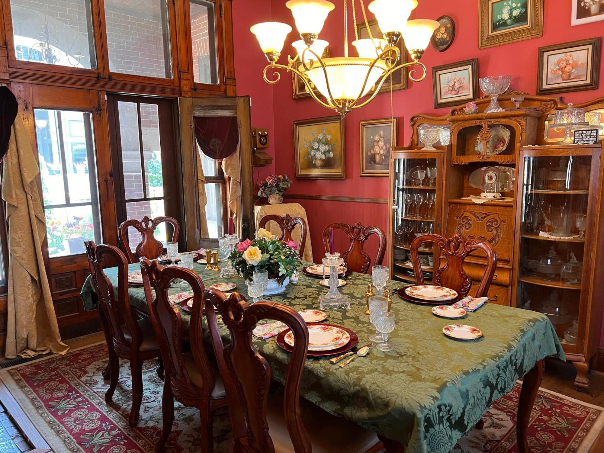 Mansion On The Mile B&B Indianapolis Bagian luar foto
