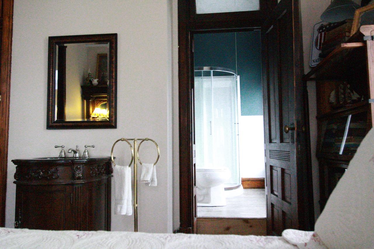 Mansion On The Mile B&B Indianapolis Bagian luar foto